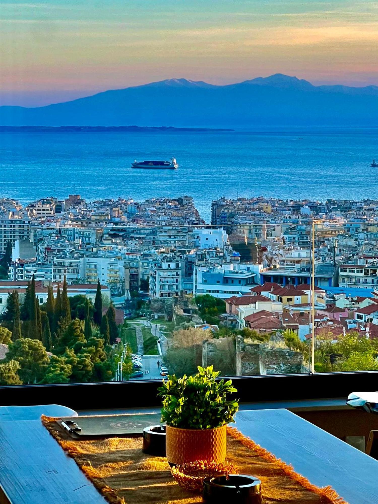 Old Town View Apartment Thessaloniki Exterior photo